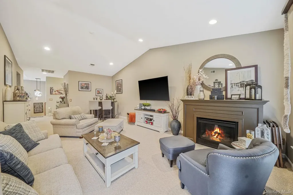 109 Constantine Way Mount Sinai NY 11766