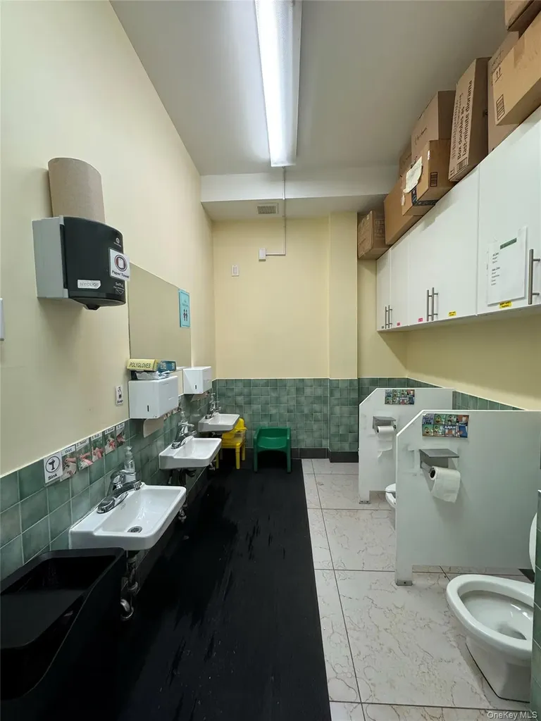 14627 Beech Avenue Flushing NY 11355