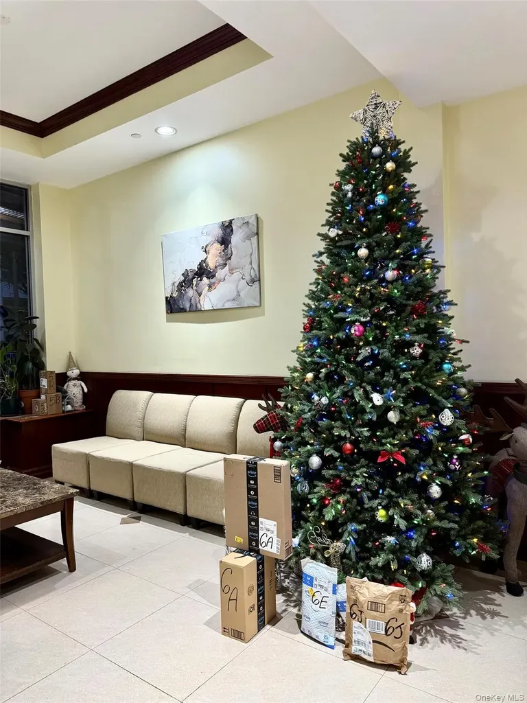 63-14 Queens Boulevard Woodside NY 11377