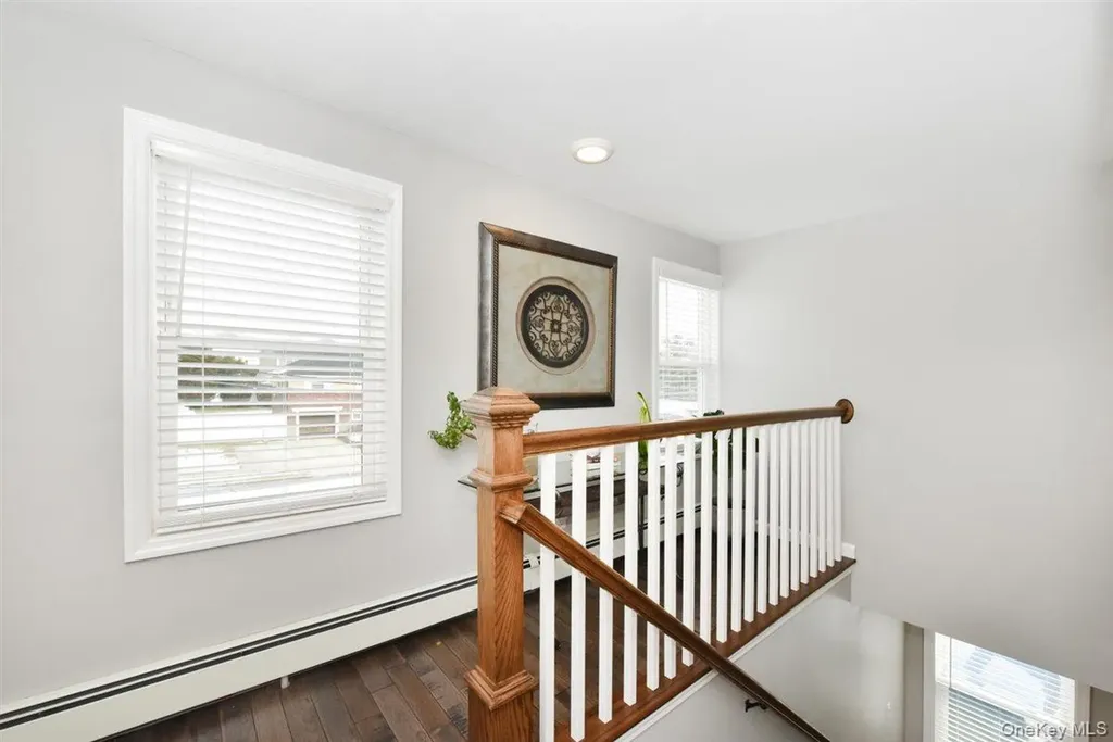3 Berryhill Lane Bethpage NY 11714