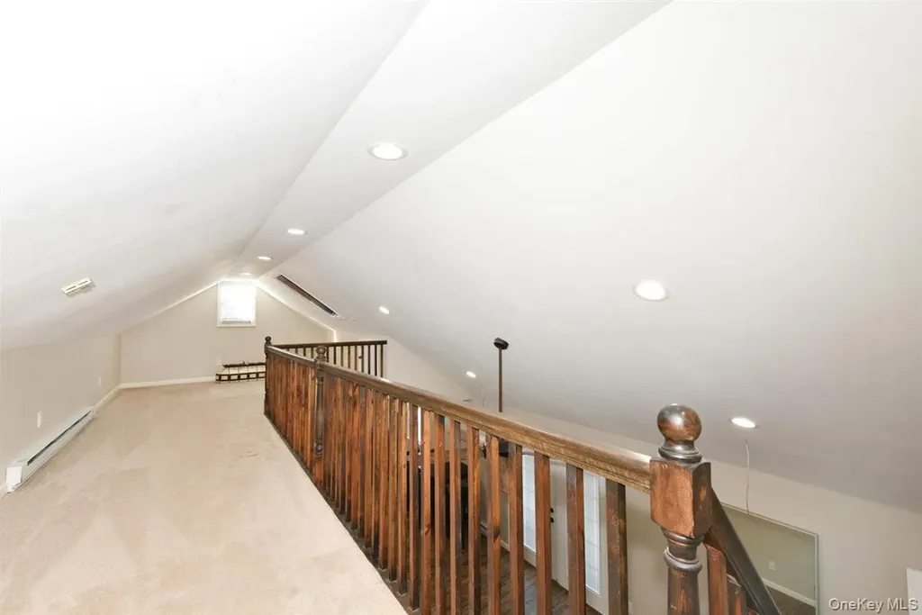3 Berryhill Lane Bethpage NY 11714