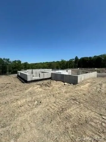 10 Shadow Court Wappingers Falls NY 12590
