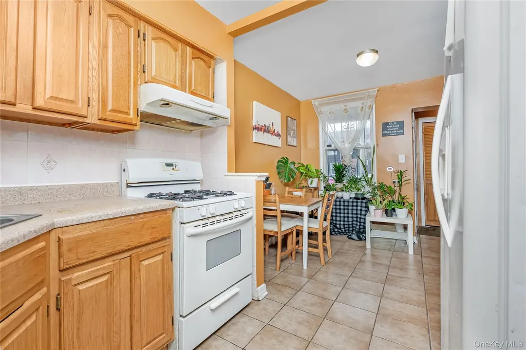 1331 E 86th Street Brooklyn NY 11236