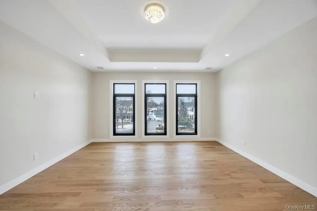 45 Ramble Lane Levittown NY 11756