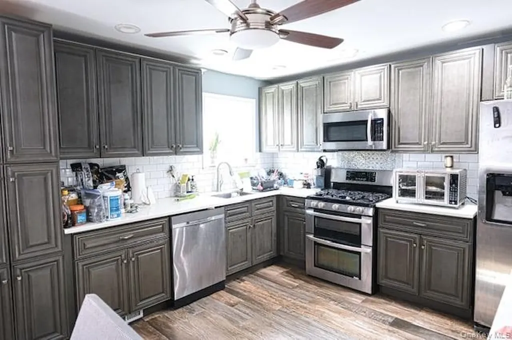 2816 Collis Place Bronx NY 10465