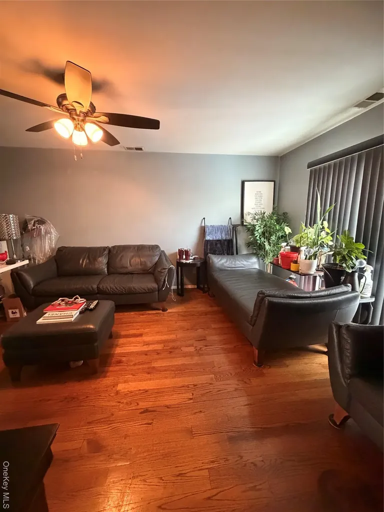 2712 Schleigel Boulevard Amityville NY 11701
