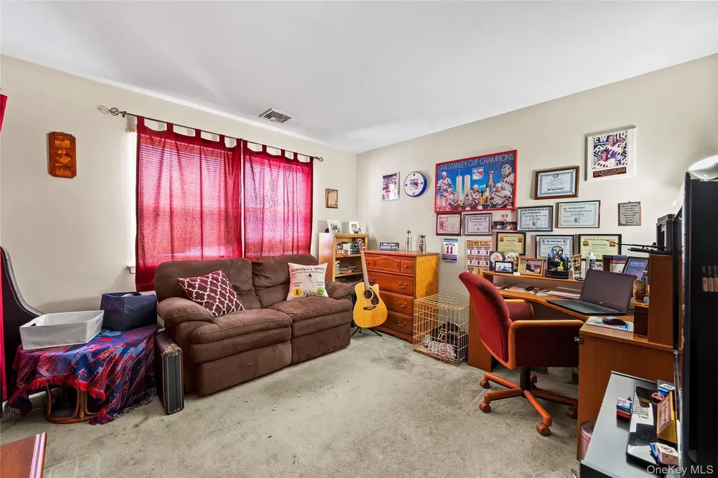 3 Crystal Brook Court Islip NY 11751