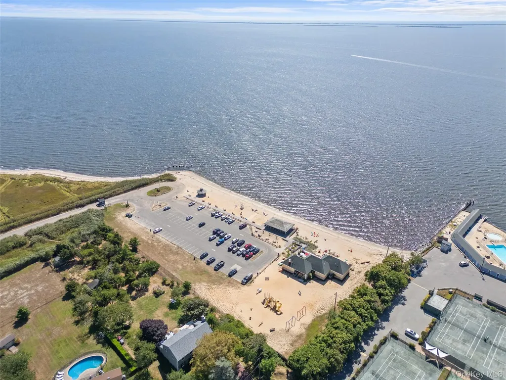 3 Crystal Brook Court Islip NY 11751