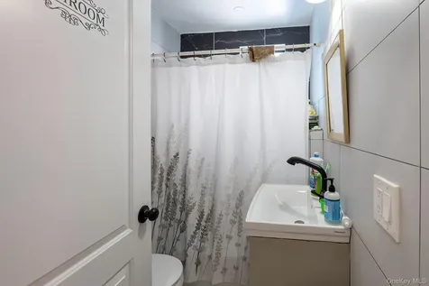 433 Elm Street Port Chester NY 10573