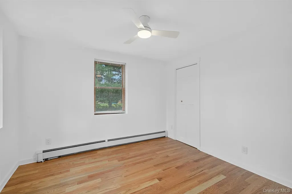 85 Holloran Road New Windsor NY 12553