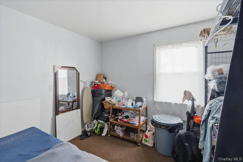 56 Park Lane Medford NY 11763