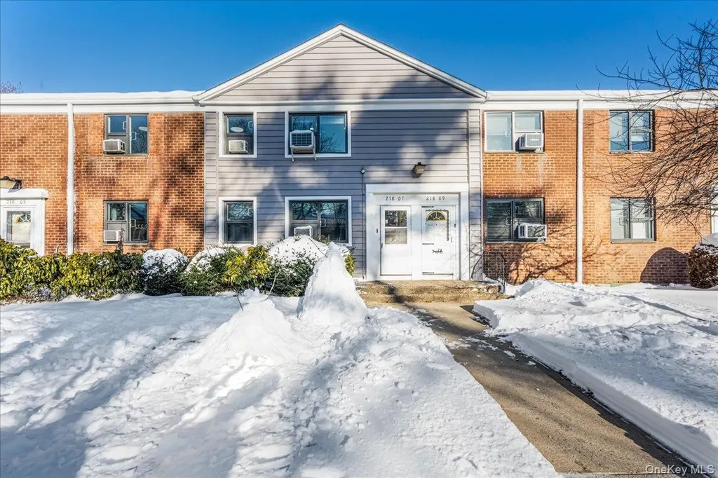 218-07 73rd Avenue Bayside NY 11364