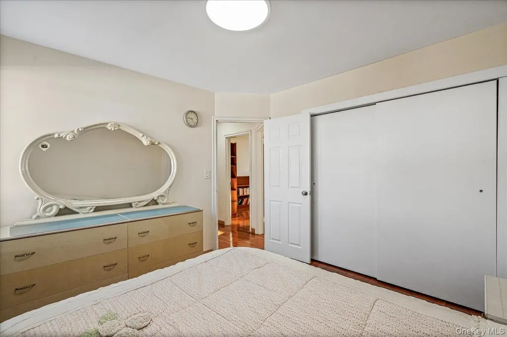 218-07 73rd Avenue Bayside NY 11364