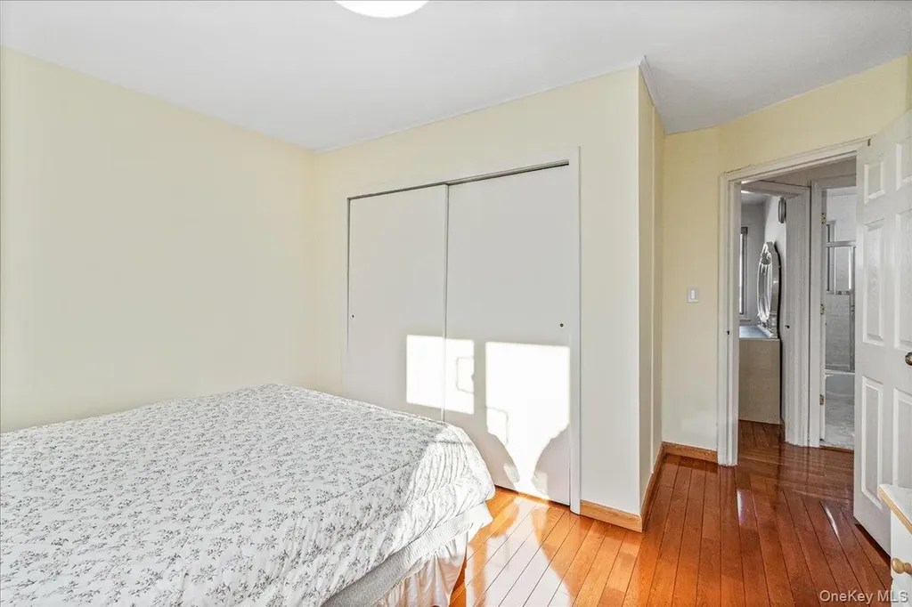 218-07 73rd Avenue Bayside NY 11364