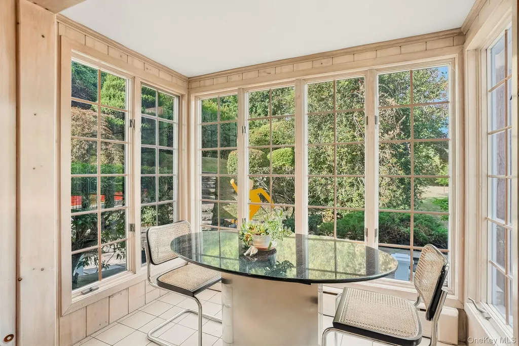 162 Kirby Lane Rye NY 10580
