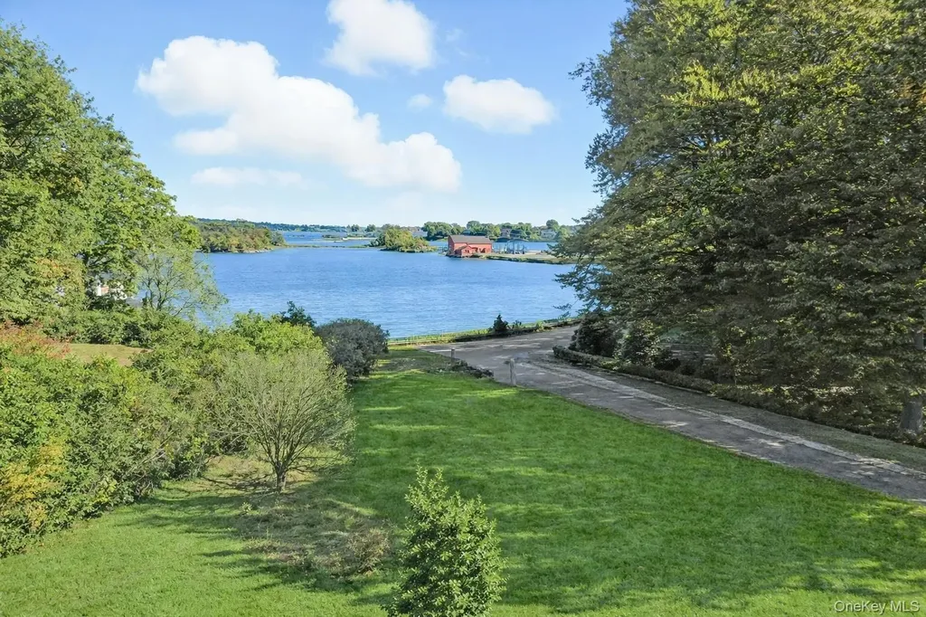 162 Kirby Lane Rye NY 10580