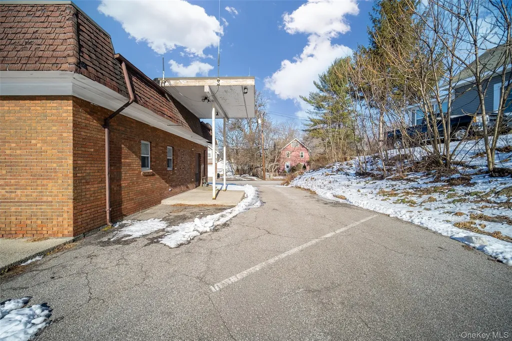 One Maple Avenue Harriman NY 10926