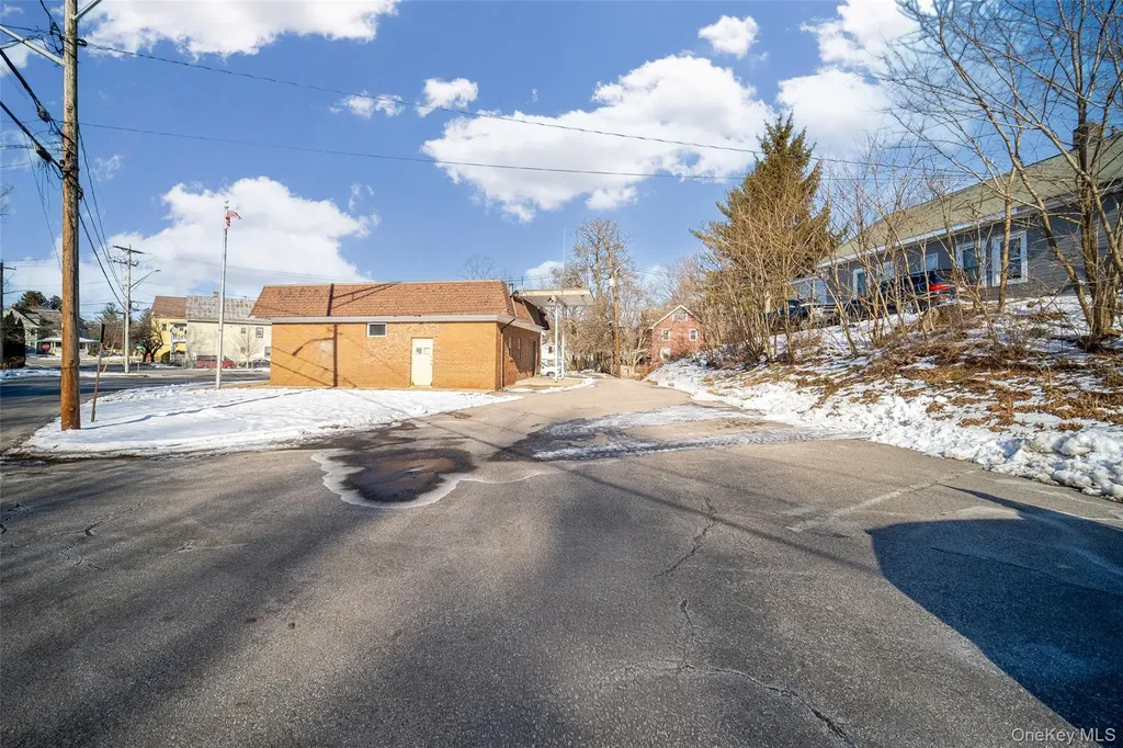 One Maple Avenue Harriman NY 10926