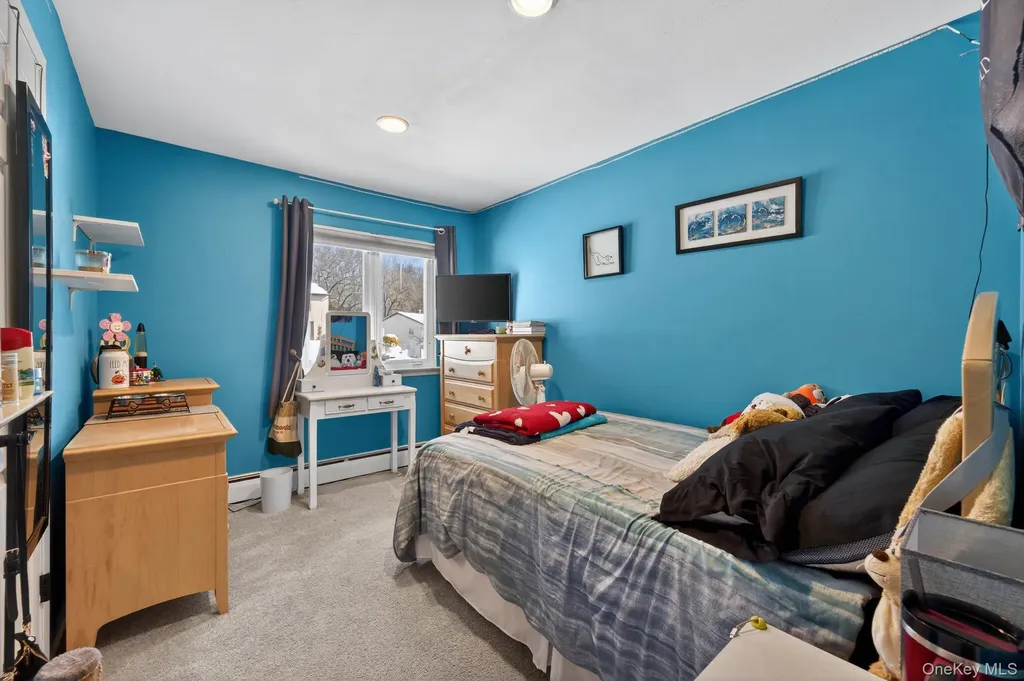 18 Hill Lane Smithtown NY 11787
