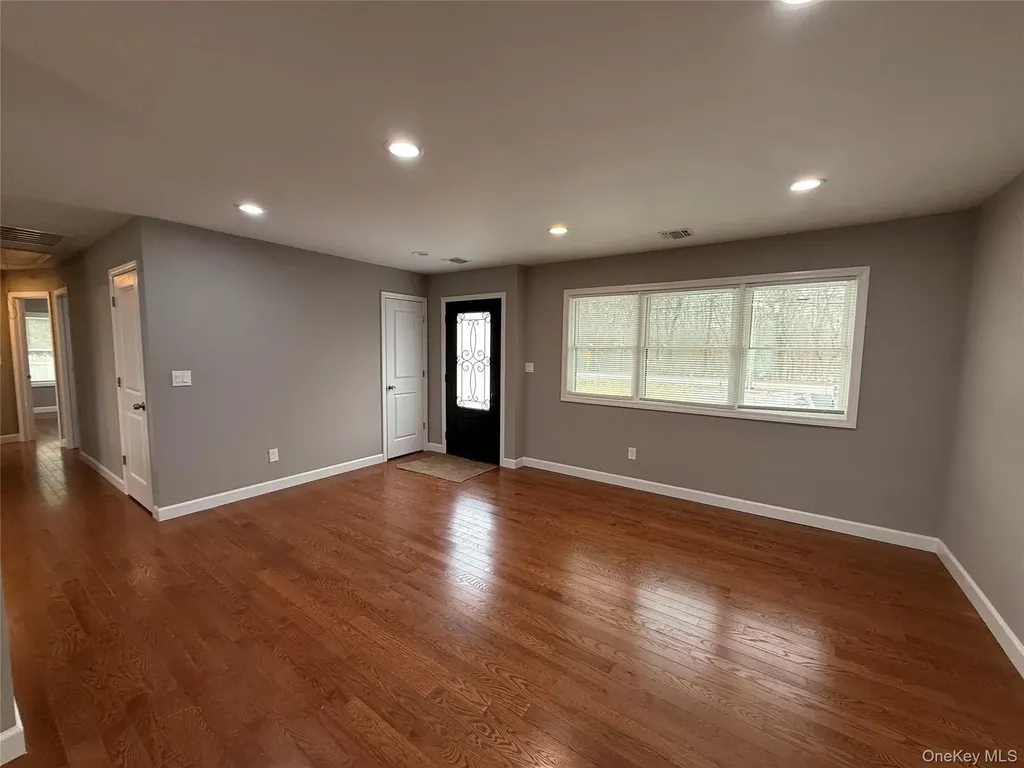 1068 Connetquot Avenue Central Islip NY 11722