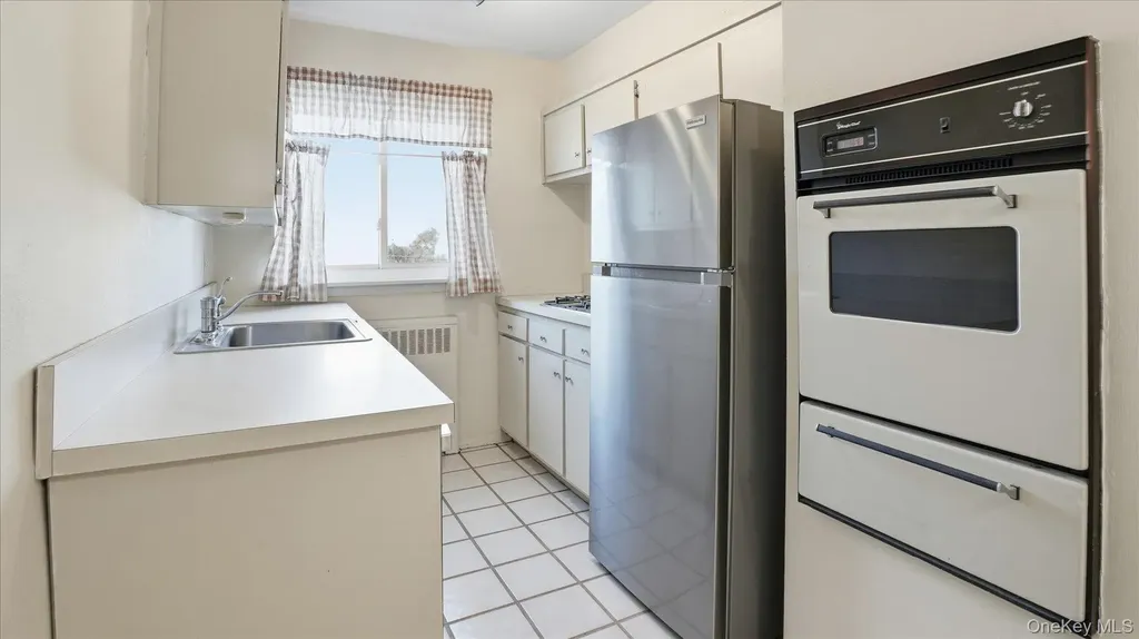 200 Atlantic Avenue Lynbrook NY 11563