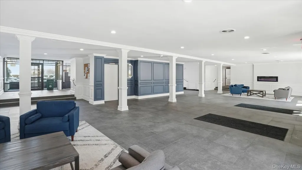 200 Atlantic Avenue Lynbrook NY 11563