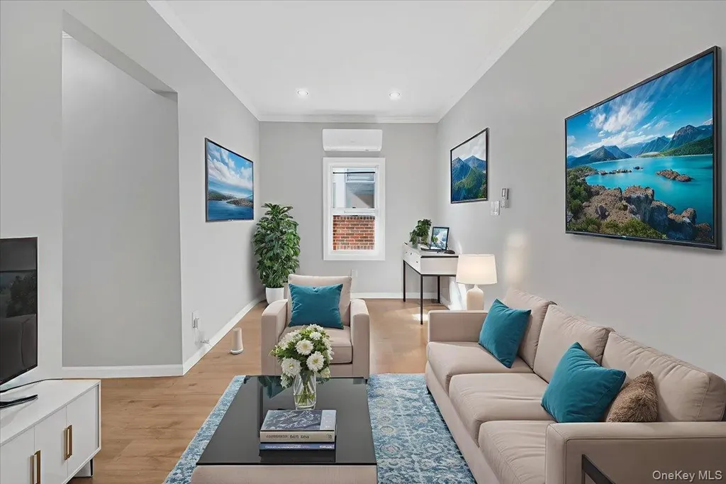 216 Pugsley Avenue Bronx NY 10473