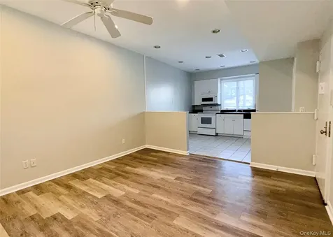 142 W Boston Post Road Mamaroneck NY 10543