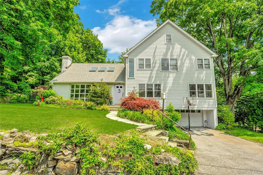 3 Old Lane Scarsdale NY 10583