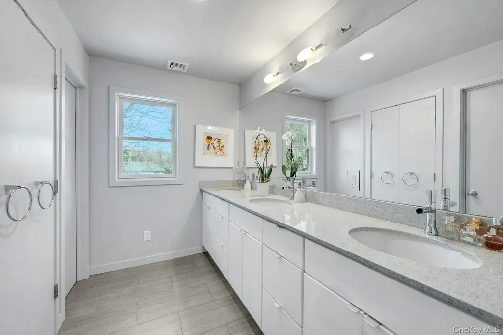 3 Old Lane Scarsdale NY 10583