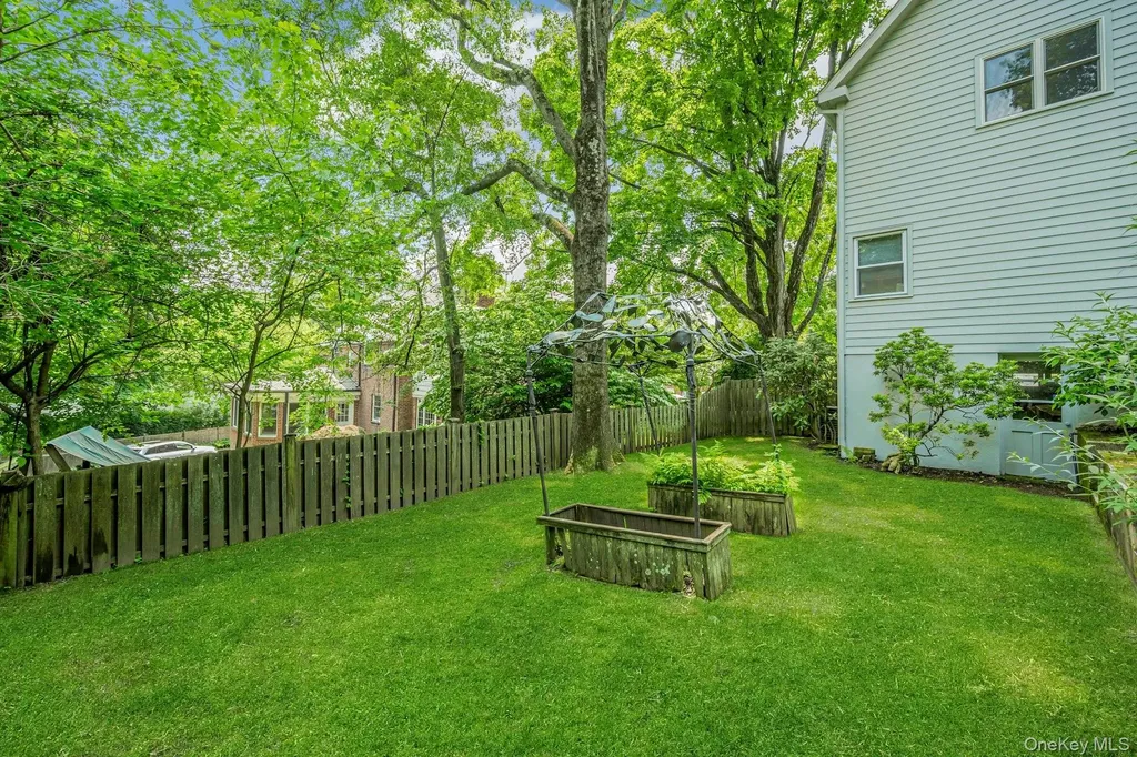 3 Old Lane Scarsdale NY 10583