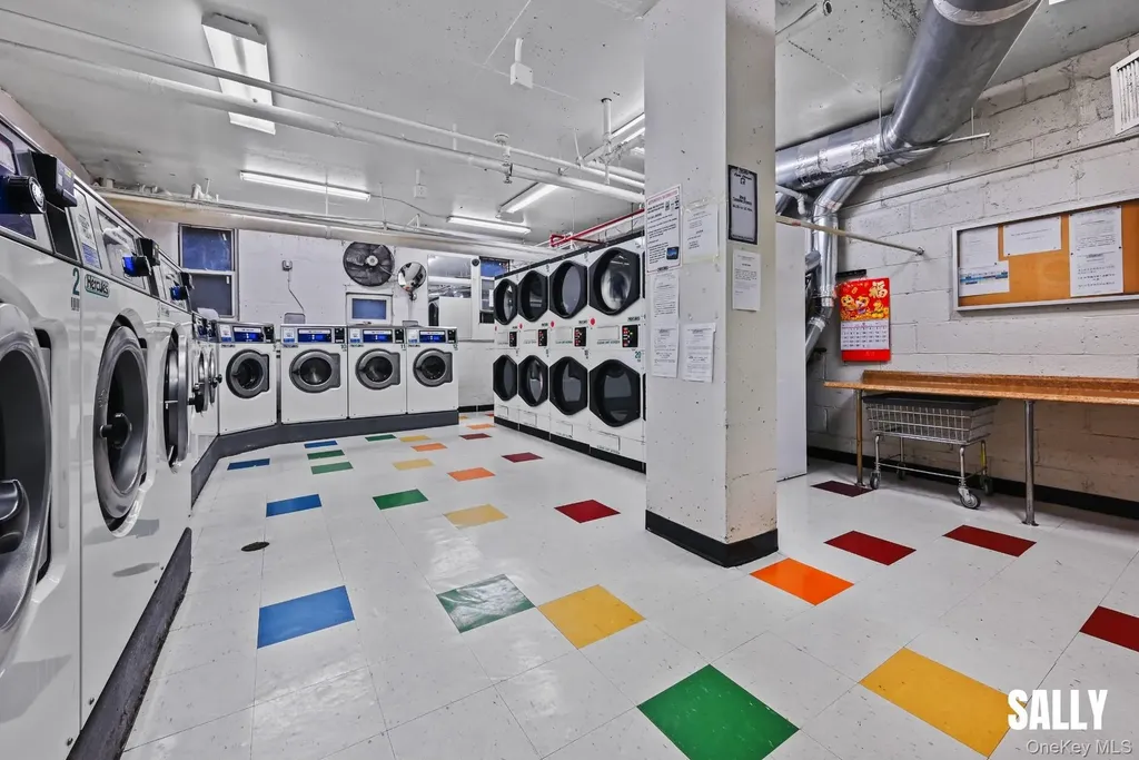 138-10 Franklin Avenue Flushing NY 11355