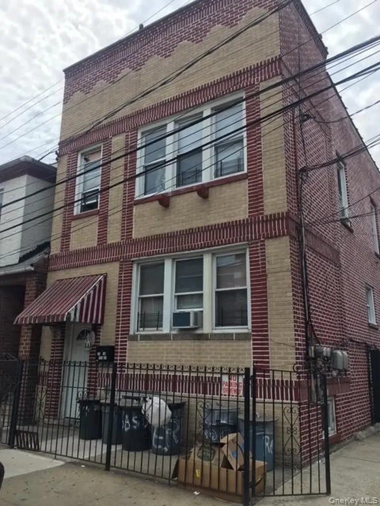 5304 106th Street Corona NY 11368