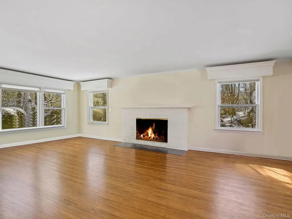 1 Village Lane Bronxville NY 10708