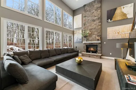 108 Boxwood Circle Hopewell Junction NY 12533