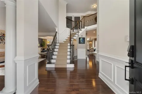 108 Boxwood Circle Hopewell Junction NY 12533