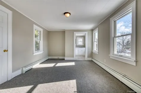 220 5th Avenue Greenport NY 11944