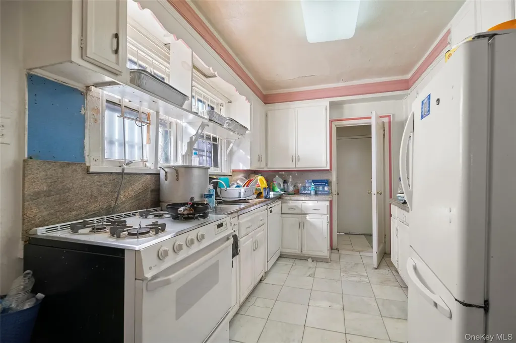 871 Linden Boulevard Brooklyn NY 11203