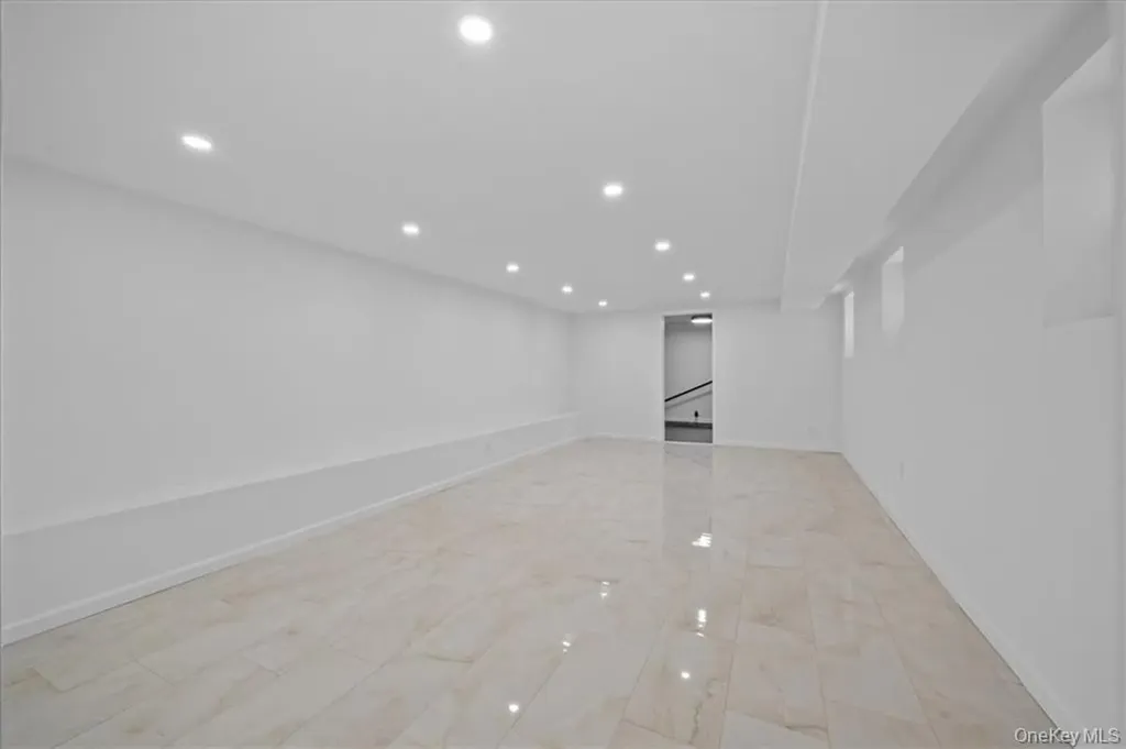 905 E 49th Street Brooklyn NY 11203