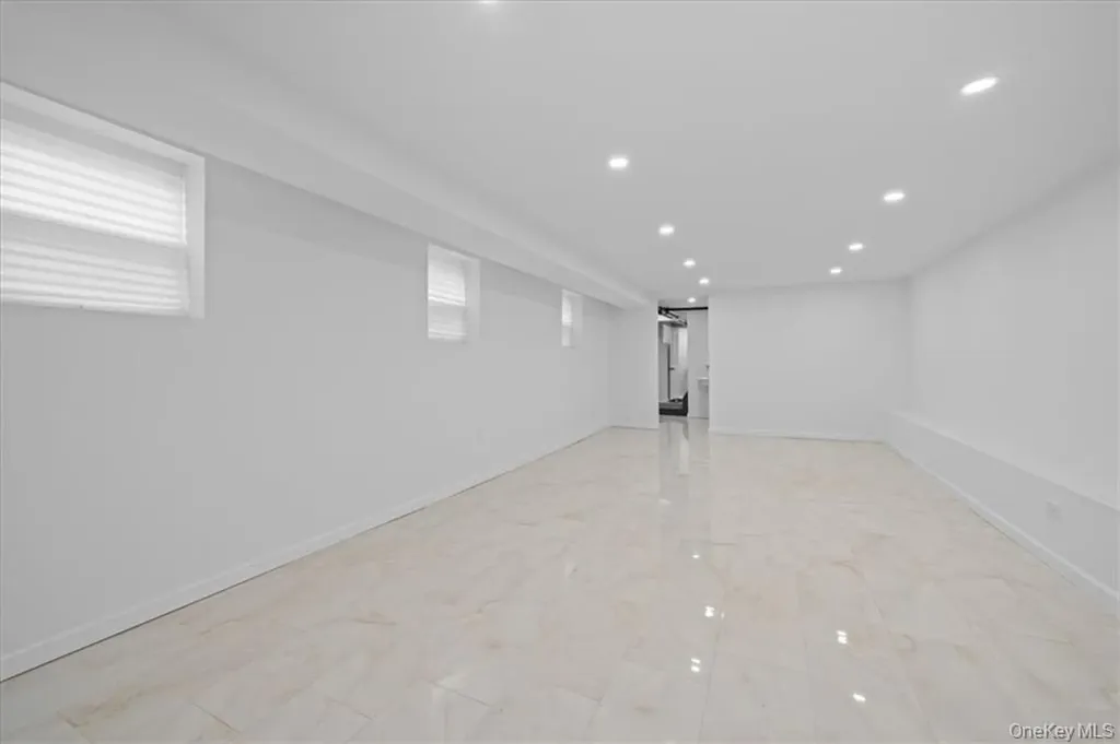 905 E 49th Street Brooklyn NY 11203