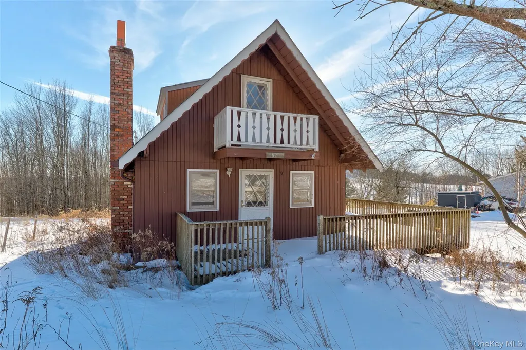 877 County Route 164 Callicoon NY 12723