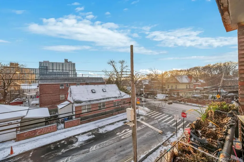 69-07 43rd Avenue Woodside NY 11377