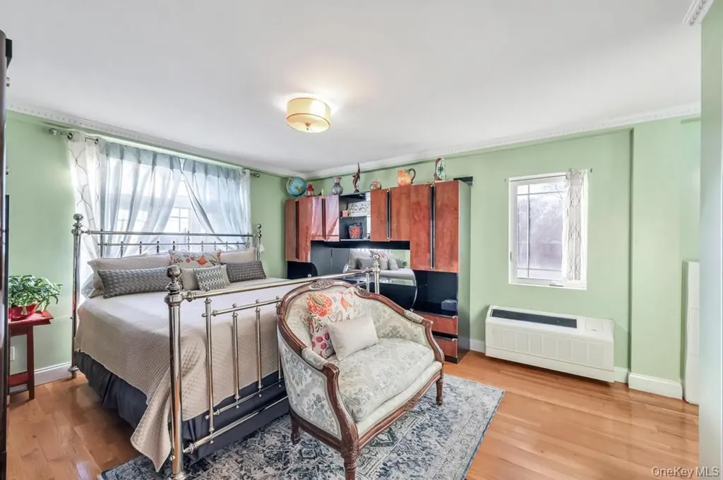 69-07 43rd Avenue Woodside NY 11377