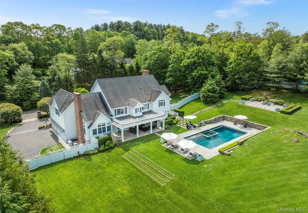 55 Sarles Street Armonk NY 10504