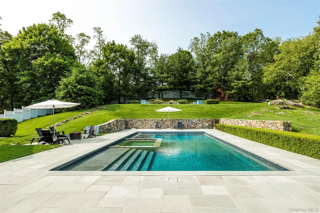 55 Sarles Street Armonk NY 10504
