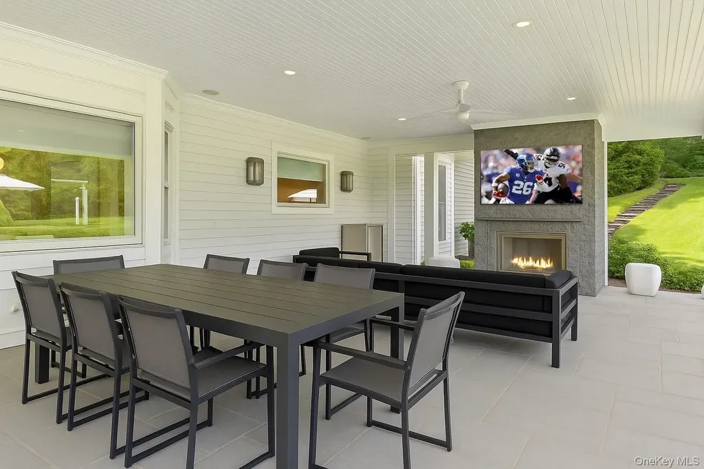55 Sarles Street Armonk NY 10504