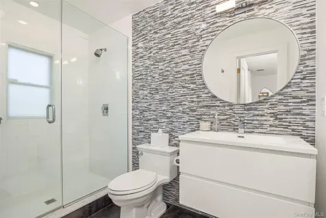 55 Sarles Street Armonk NY 10504