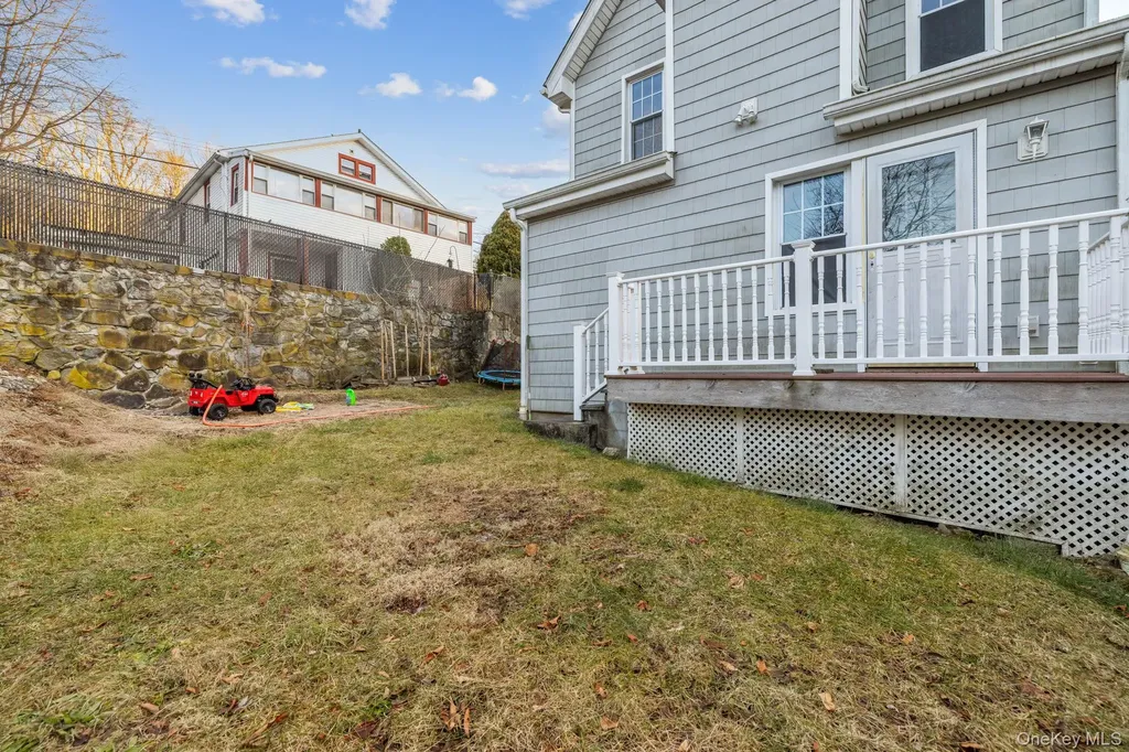 983 Warren Avenue Peekskill NY 10566