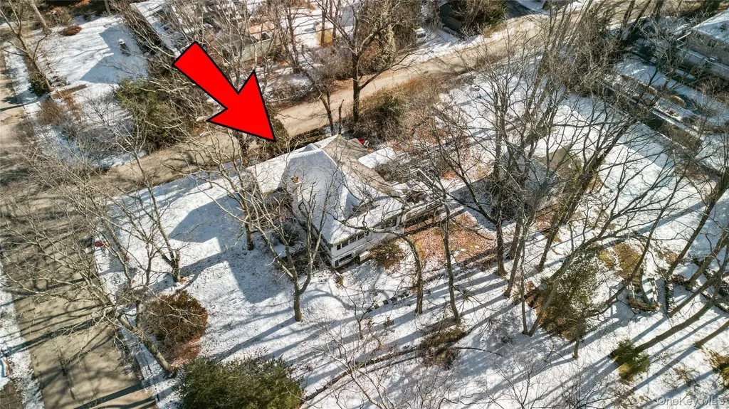 32 Hillside Road Stony Brook NY 11790