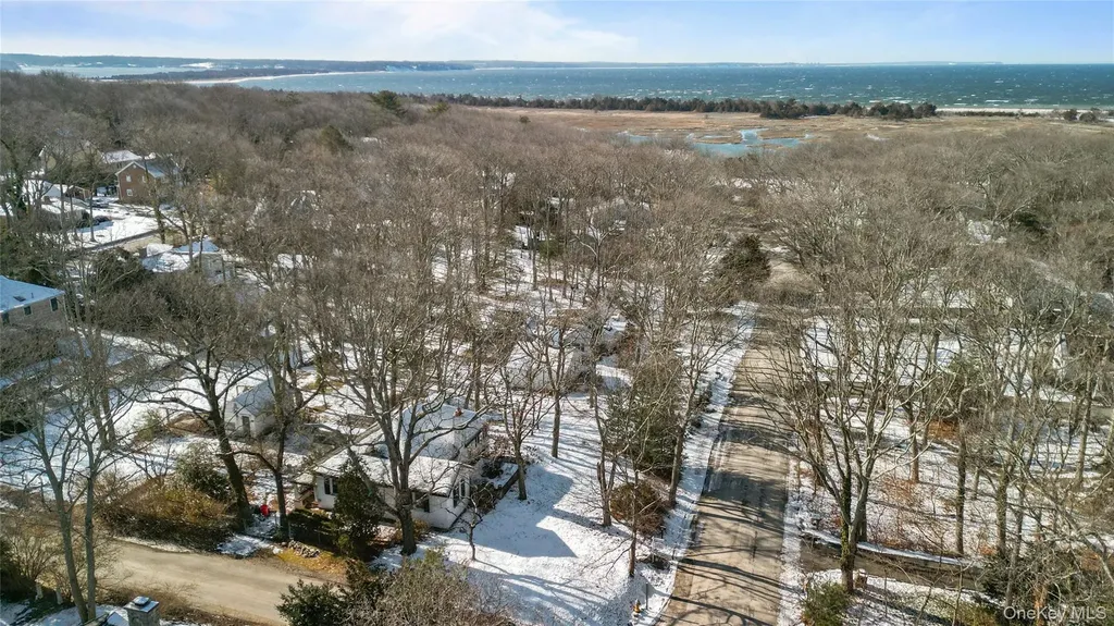 32 Hillside Road Stony Brook NY 11790